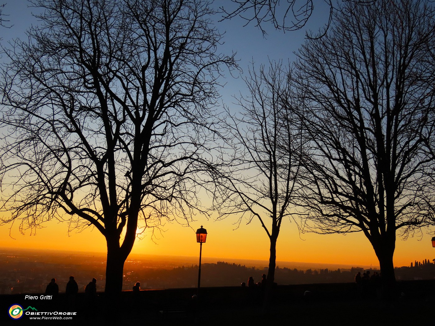 64 Viale delle mura venete al tramonto.JPG